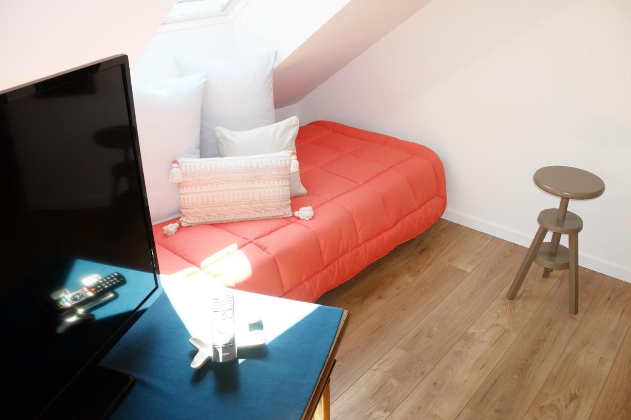 コテレ Le Clot De La Hount Bed & Breakfast エクステリア 写真